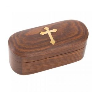 Κουτί ξύλινο με μπρούτζινο σταυρό