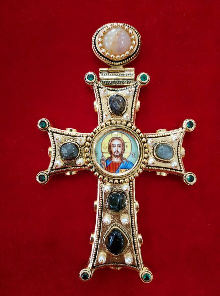 Επιστήθιος Βυζαντινός Σταυρός